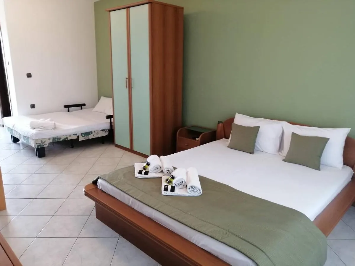Studios Erotokritos Ammouliana Appartement